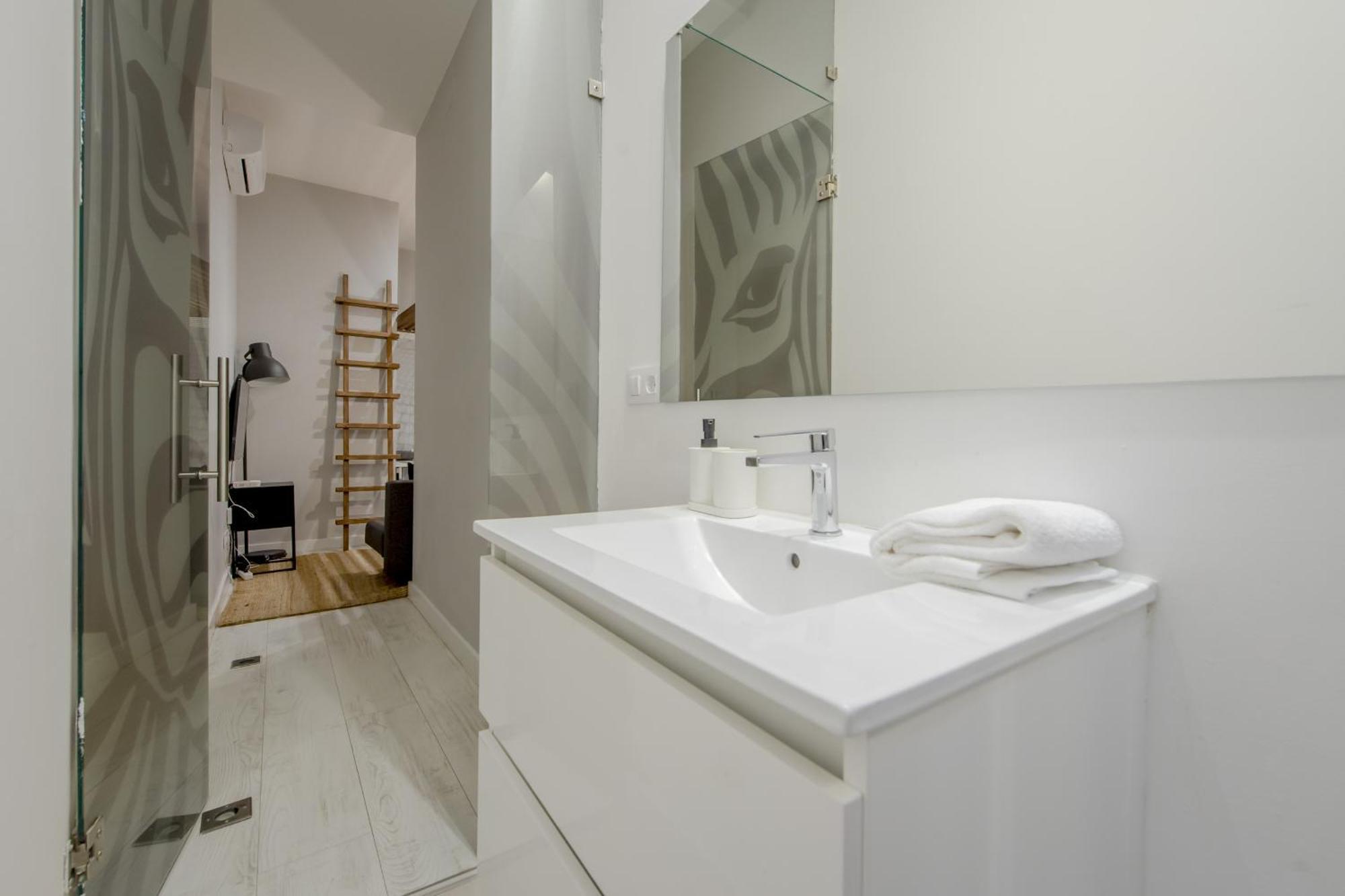 Apt Con Estilo - 5Pax En Zona Tirso-Centro E1 Μαδρίτη Εξωτερικό φωτογραφία